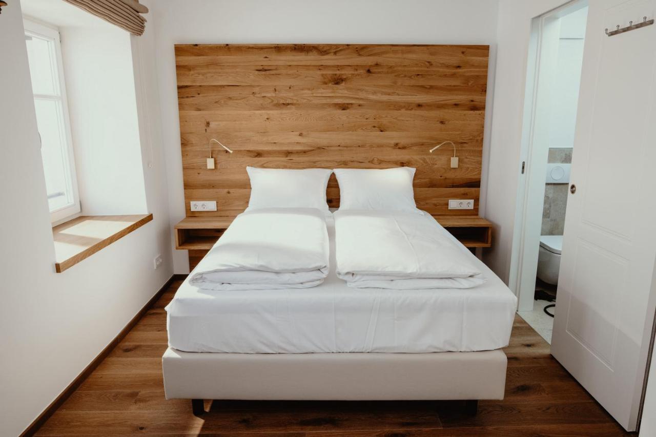 Hotel Schierlinger Braeustueberl Kültér fotó